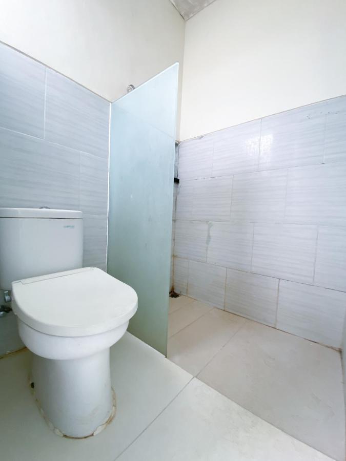 Sedati Surabaya Homey Near Juanda Airport Syariah מראה חיצוני תמונה