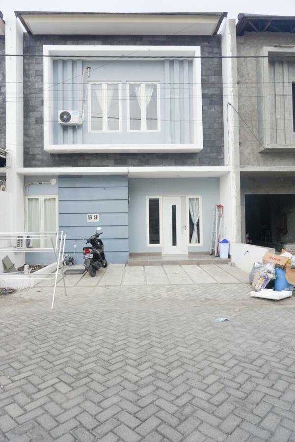 Sedati Surabaya Homey Near Juanda Airport Syariah מראה חיצוני תמונה