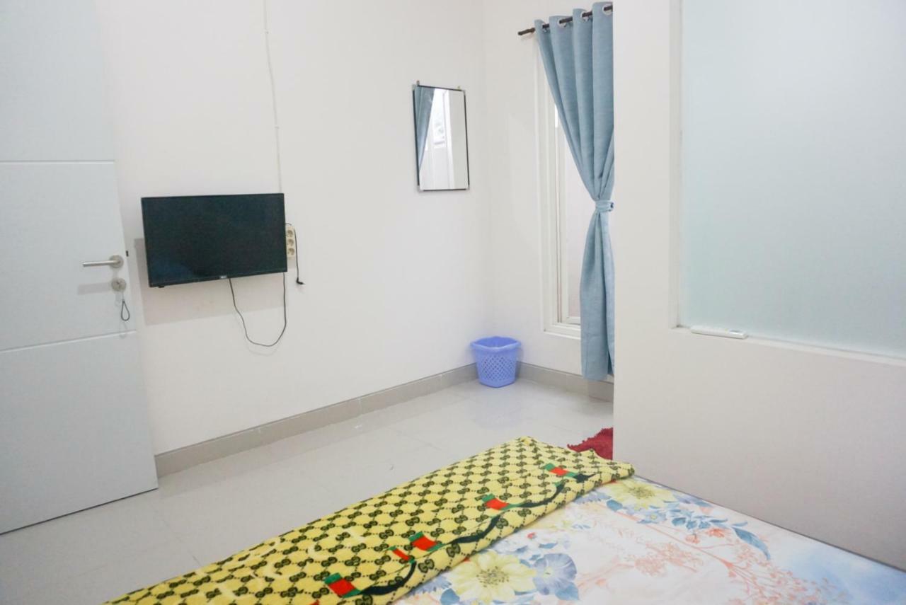 Sedati Surabaya Homey Near Juanda Airport Syariah מראה חיצוני תמונה