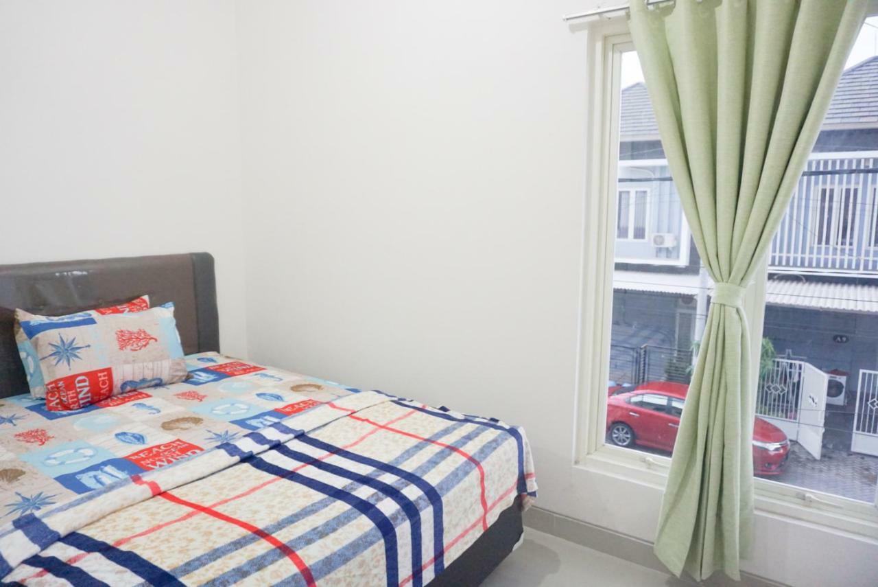 Sedati Surabaya Homey Near Juanda Airport Syariah מראה חיצוני תמונה